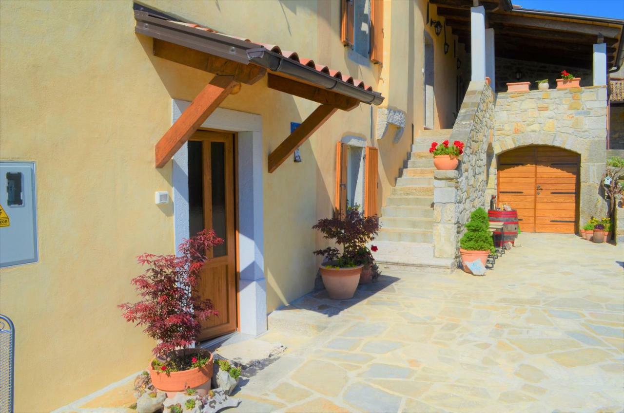 Apartment Hum-The Smallest Town In The World Exterior foto