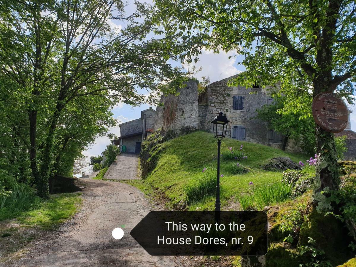Apartment Hum-The Smallest Town In The World Exterior foto